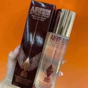 💹45✍️专柜版本
英国CT定妆喷雾100ML,打12,件96