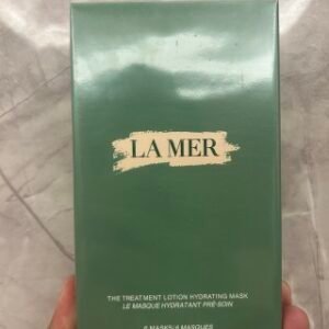 💹65✍️明通版本
海蓝之谜面膜6片装,带塑封,全对版,深仓现货,市场独家质量,非流通货,供平台,认质量的来,可配中文标,需要下单备注!
