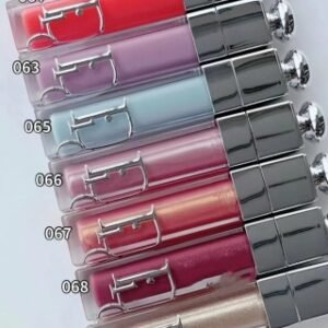 💹25✍️专柜版本
迪奥浮雕丰唇蜜6ML,新增色号🔜061-062-063-065冰蓝色