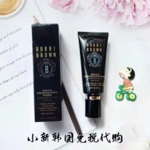 💹35✍️专柜版本
芭比布朗虫草妆前乳40ml!质地轻薄,延展性很好,有提亮肤色的效果,不想化妆的就直接扑上干粉饼就可以了,这款是虫草系列里面抗氧化的一款养肤妆前隔离乳,对于任何肤质的都完全可用。