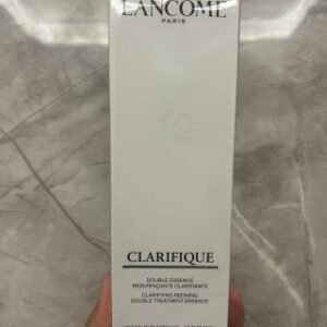 💹75✍️明通版本
二代最新版兰蔻极光水150ml ,对版对味,油水分离,市场独家质量,非流通货,供平台,可配中文标,需要下单备注,认准批号:40Y300.