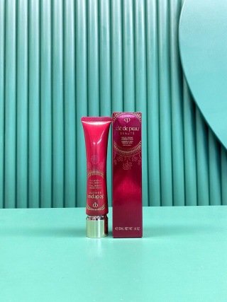 💹15✍️专柜版本
cpb新春红色限量版长管隔离37ml