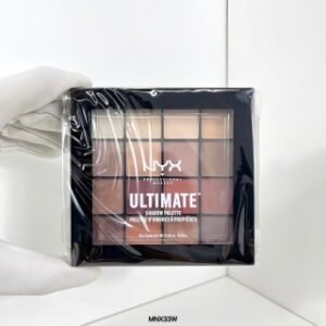💹30✍️专柜版本 /老版
可配化妆刷✔️NYX16色眼影盘！