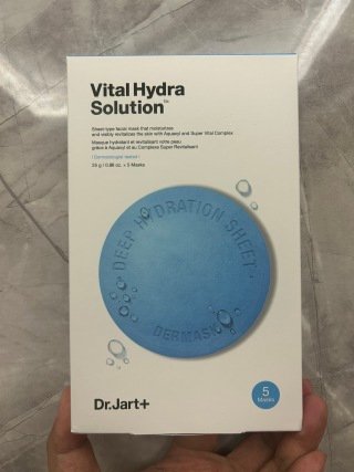 💹25✍️明通版本,老包装
老版 蒂佳婷药丸面膜蓝色,绿色两款.一盒5片,连续用5天,皮肤无敌好,韩国出品,孕妇都可以用的药妆补水面膜!采用超压缩纤维,150倍吸附力,带给你超薄超多精华的感受!熬夜,缺水,脱皮,敏感,都不怕,用它来拯救!💙蓝色药丸-水库补水保湿,绿色舒缓修复镇静