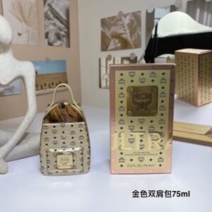 💹60✍️专柜版本
MCM双肩包edp女士浓香水75ml！味道：金色，红色，黑色，经典，粉色！