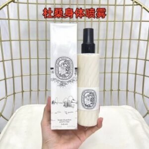 💹50✍️专柜版本，单只 ，身体喷雾
蒂普提克身体喷雾200ml ，2个味道可选🔜杜桑，玫瑰，
