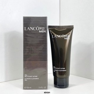 💹35✍️专柜版本
兰蔻男士洗面奶100ml🔜男士洁面啫喱,强烈安利一款洁面啫喱,对于那种喜欢柔和洗面奶的男生绝对是很好的一款产品。今天试了一下,真的很轻柔,很柔滑,不刺激,淡香。洗完脸很清爽,不油腻,有保湿感。还有点控油的功效