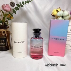 💹135✍️专柜版本
LV香水100ml!8个味道:加州梦,思扬,无限,破晓,流浪幽灵,萨博玫瑰,暗涌,逸时。