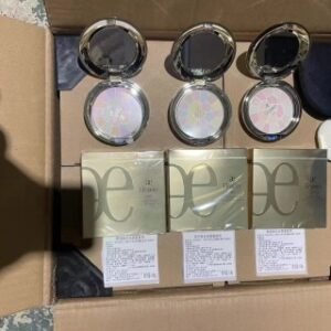 💹60✍️明通版本
最新版奥尔滨E大饼便携装8.8克
E小饼：1、4、6号 
色饼全对的上，一比一版本
件144块，三色重新到货