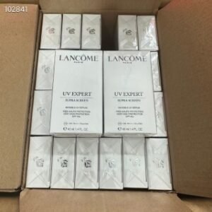💹30✍️明通版本
兰蔻极光防晒  2024款新品兰蔻小白瓶防晒40ml极光精华防晒霜  对版对味 件144支