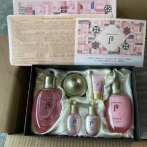 💹160✍️明通版本
Who后水妍套盒（免税版）
件6套，现货供应[微笑]