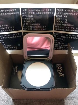 💹40✍️明通版本
玫珂菲浮生若梦高清粉饼24款6.2g!哑光雾面控油小铁盒。