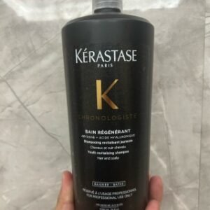 💹60✍️明通版本
卡诗黑钻钥源洗发水1000ml，透明头私模，料体对版对味，最新打码，中文标和打码日期对得上，认质量的来，欢迎拿版对比，配喷头，可配中文标，需要下单备注，可冲正！