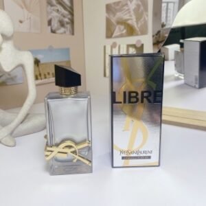 💹55✍️专柜版本。50-90ml 同价
圣罗兰 铂金之境50ml-90ml