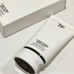 💹72✍️专柜版本
独家私模,对版✔️TF二合一白瓷洗面奶125ml!