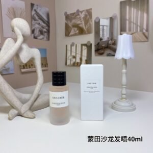 💹50✍️专柜版本
蒙田沙龙发香喷雾40ml
迪奥典藏版发香系列