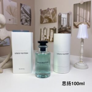💹130✍️ 专柜版本
LV路易威登2021年新香 IMAGINATION思扬/想象力香水100ml
红茶龙涎香中性
前调:香橼香柠檬橙子
中调:生姜橙花油肉桂
后调:茶叶降龙涎香醚愈创木乳香