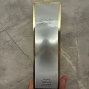 💹80✍️明通版本
明通版 雅诗兰黛白金精华水200ml，对版对味，进口外盒，市场独家质量，非流通货，供平台，可配中文标，需要下单备注！