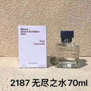 💹50✍️专柜版本
吉安朝曦70ml
吉安无尽之水70ml
吉安巴黎夜色70ml