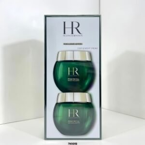 💹45✍️一套
新版HR赫莲娜日晚霜两件套🔜2×50ml,HR赫莲娜绿宝瓶日晚霜两件套100%💯提取海洋堇,海东青的的原生细胞能量,9⃣️倍抗氧化能力,超级好的吸收来自于神奇植物鲜活成分,可以从源头上促进肌肤细胞新生✅进而修复重建韧表皮层✅有效抵抗自由基✅清爽的质地!不论任何肤质都能很好的吸收,涂抹的瞬间就在皮肤表层形成隐形保鲜膜!赫莲娜绿宝瓶日晚霜两件套。