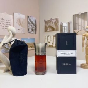 💹65✍️专柜版本
液态创想血色之木100ml
Liquides Imaginaires Bloody Wood, 2013
品牌:液态创想
属性:中性香
香调:木质调
前调:红酒玫瑰紫罗兰
中调:红酒樱桃果香树莓
后调:木质香橡木檀香木