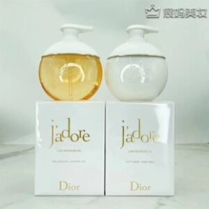 💹55✍️明通版本
迪奥真我身体乳24款200ml
迪奥真我沐浴露24款200ml
独家私模 细节全对版 味道对香 市面最高版本 非流通普货 正品质量直供 支持对比 配中文标 打12 件48