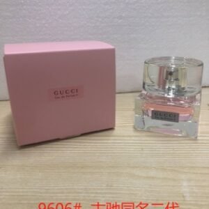 💹55✍️专柜版本
古驰同名二代女士香水50ml