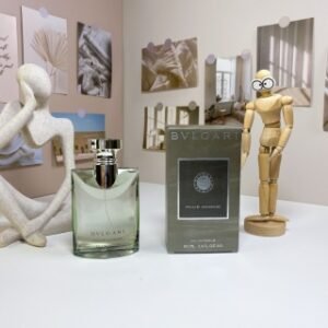 💹45✍️专柜版本
宝格丽24版原版大吉岭茶浓香100ml
Bvlgari Pour Homme Eau de Parfum, 2024
品牌：宝格丽
调香师：Jacques Cavallie.
属性：男香
香调：木质调
前调：茶叶生姜
中调：茶叶愈创木
后调：黄葵麝香