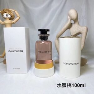 💹130✍️专柜版本
LOUIS VUITTON 路易威登新香 LV SPELL ON YOU水蜜桃香水100ml!