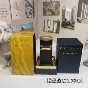 💹75✍️专柜版本
巍晶宝石100ml
宝格丽珠宝世家系列-
Bvlgari Tygar, 2016
品牌：宝格丽
调香师：Jacques Cavallie.
属性：男香
香调：芳香柑橘调
气味：葡萄柚降龙涎香醚木质香