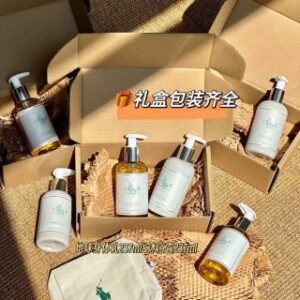 💹70✍️专柜版本
拉夫劳伦全身香氛两件套!内含:地球身体乳237ml,地球沐浴露237ml。