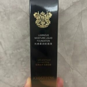 💹35✍️专柜版本
毛戈平粉底液20ml光感柔润粉底液20ML.色号801.最新日期！