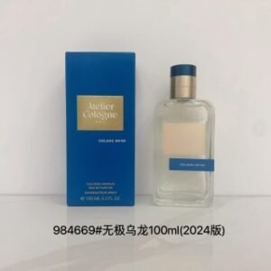 💹60✍️专柜版本
24版 欧珑  香水100ml
无极乌龙(深渊乌龙)  
流金木香
暗语玫瑰
沉香之靛