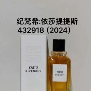 💹48✍️专柜版本
纪梵希依莎提提斯100ml
纪梵希炽烈淡香100ml
纪梵希热流淡香100ml
纪梵希热流浓香100ml
纪梵希淡香水3号100ml