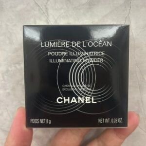 💹50✍️专柜版本
香奈儿海上波光高光盘8g，可配中文标，需要下单备注！