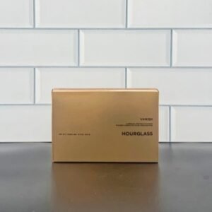 💹35✍️专柜版本
可配中文标✔️hourglass粉饼10.5g!3色现货:translucent#
translucent Light#
translucent medium#