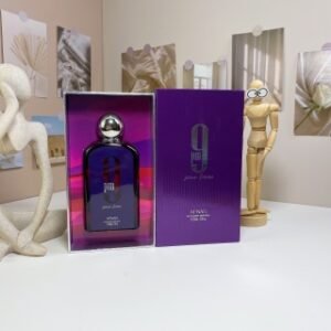 💹65✍️专柜版本
阿芙南之香紫色100ml
Afnan 9pm pour Femme, 2022
品牌：阿芙南之香
属性：女香
香调：花香东方调
前调：橙子树莓苹果紫罗兰
中调：玫瑰牡丹鸢尾花茉莉
后调：柏树琥珀雪松松树