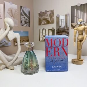 💹48✍️专柜版本
浪凡摩登公主牛仔裤版90ml
Lanvin Modern Princess in Jeans, 2024
品牌：浪凡
调香师：Nathalie LorsonCoralie Spicher
属性：女香
香调：花香调
前调：橘子香柠檬
中调：风信子茉莉玫瑰
后调：麝香安息香脂
