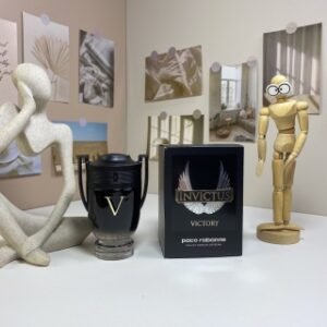 💹55✍️专柜版本
帕高勇者无敌/黑奖杯浓香100ml
Paco Rabanne Invictus Victory, 2021
品牌：帕高
属性：男香
香调：东方调
前调：粉红胡椒柠檬
中调：薰衣草乳香
后调：香草零陵香豆琥珀