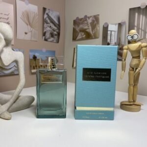 💹60✍️专柜版本
纳西素绿野晚香100ml
Narciso Rodriguez Wild Tuberose, 2024
品牌：纳西索·罗德里格斯
属性：女香
香调：花香调
气味：晚香玉麝香
