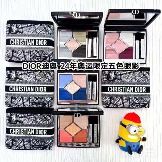 💹45✍️专柜版本
2024 迪奥 巴黎奥运限定五色眼影,4色🔜083+173+663+983,