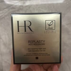 💹140✍️明通贵版/经典款
最新版HR赫莲娜黑绷带面霜50ml，新日期，膏体带细闪，新版瓶底三个打码，盒子二维码可扫，质量完美 细节完美 膏体对版 可过小红书真假对比图 市场独家质量 非流通货 供平台 可配海免三标，需要下单备注！