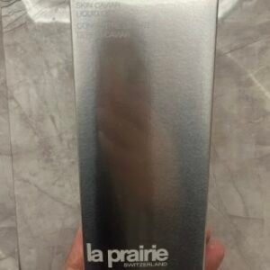 💹220✍️明通版本,老版
lp莱伯妮/莱珀妮鱼子酱反重力精华50ml,市面最高版本可激活,市场独家质量,非流通货,供平台,可配海免三标,需要下单备注,日期比较旧,介意勿下!