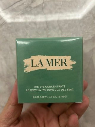💹125✍️明通贵版
最新版lamer海蓝之谜浓缩绿眼霜15ml ,市场独家质量,非流通货,粤B平台专供,对版对味,对版塑封,可过小红书真假对比图,可佩海免最新三标,需要下单备注!