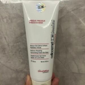 💹85✍️明通版本
瑞妍院线系列现货7款↓↓↓
红地毯面膜250ml-青春面膜250ml-水氧面膜250ml-活力生机霜250ml-调理日霜250ml-酵素亮肤霜250ml-柔测洁肤乳250ml.私磨全对版,可配中文标,需要下单备注!