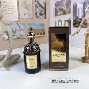 💹55✍️专柜版本
娇兰东方夜谭系列-皮革加强版125ml
Guerlain Cuir Intense, 2024
品牌：娇兰
调香师：Thierry Wasser
属性：中性香
香调：皮革调
气味：皮革烟草桂花檀香木雪松