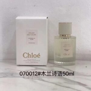 💹40✍️专柜版本
蔻依仙境花园系列香水!味道:木兰诗语,北国雪松,微醺芙蓉,橙花之舞,尘心海棠,烟雨茉莉,漫境橡野,不朽仲夏,萱木夜旅,纸莎草秘境,大马士革玫瑰,晨心紫罗兰,深林雪松,北国雪松浓香!