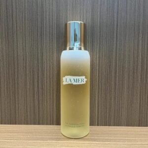 💹60✍️明通版本
海蓝之谜焕肤水200ml，（对版，盖子电化铝）配中文标
打12，件36