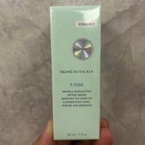 💹30✍️明通版本
修丽可肉毒抗皱精华30ml. 简称 pt 对版对味 独原包材模具 ​可配海南免税中文标 镭射标 仿伪标 需要下单备注 认准打码 20Z10U