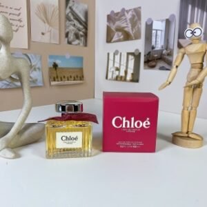 💹55✍️专柜版本
蔻依耀我女士浓郁版100ml
荒木玫瑰（同名馥郁版）
Chloe Chloe L'Eau de Parfum Intense, 2024
品牌：蔻依
属性：中性香
香调：木质花香调
前调：树莓
中调：玫瑰
后调：琥珀木降龙涎香醚开司米酮雪松